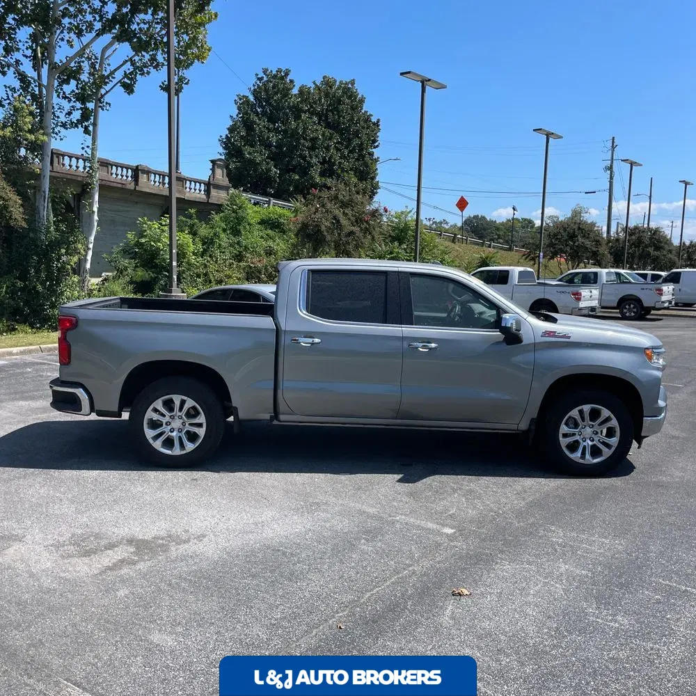 2024 Chevrolet Silverado 1500 LTZ