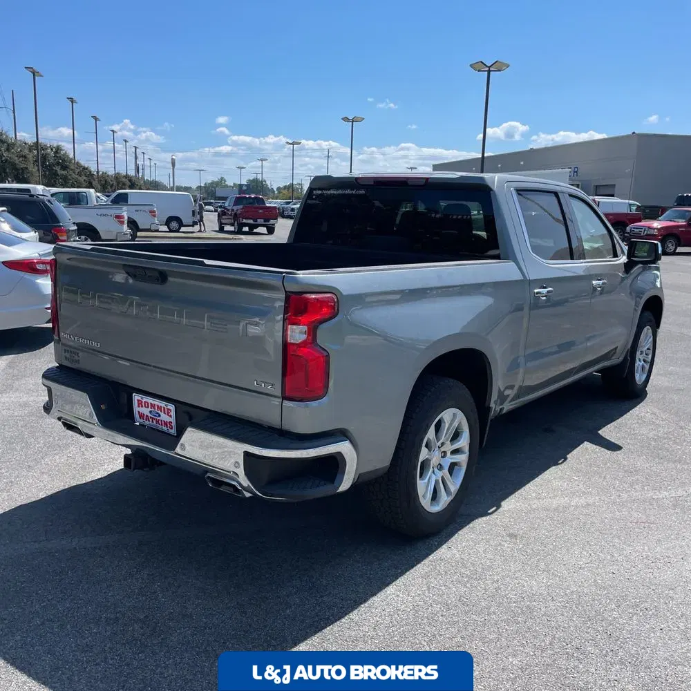 2024 Chevrolet Silverado 1500 LTZ