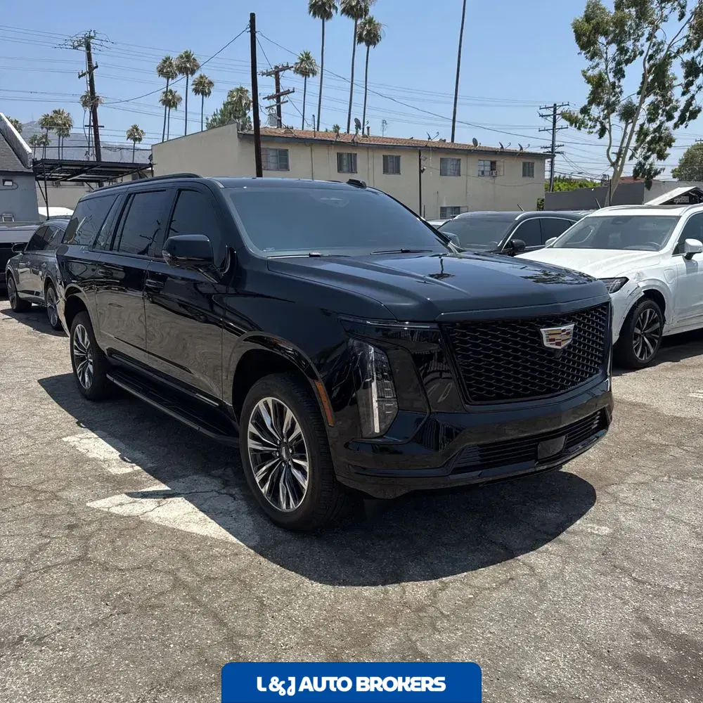 2025 Cadillac Escalade ESV Sport