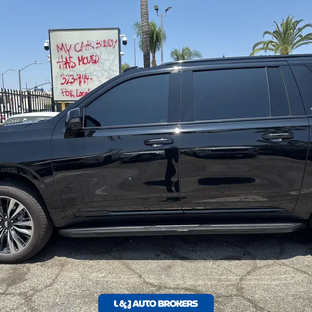 2025 Cadillac Escalade ESV Sport