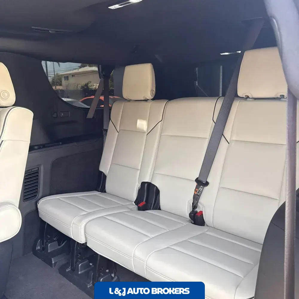 2025 Cadillac Escalade ESV Sport