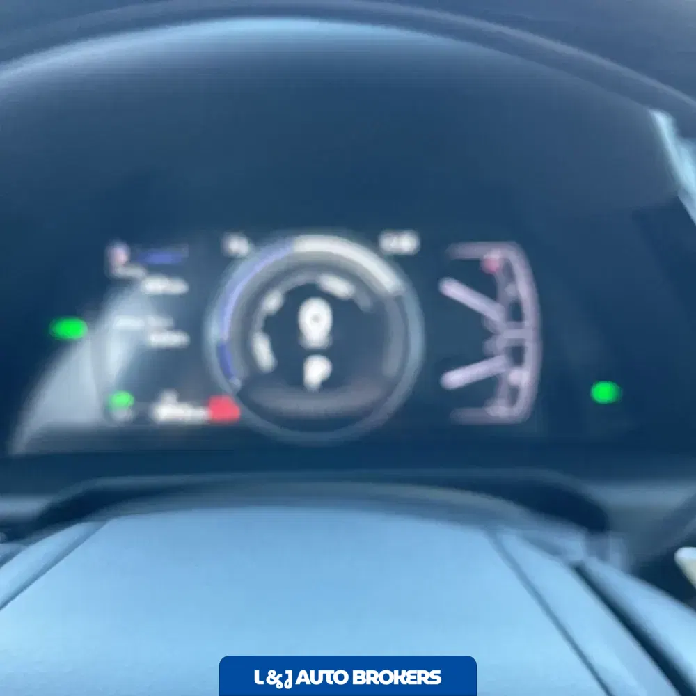 2025 Lexus ES 300h Luxury
