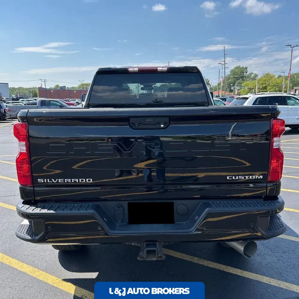 2024 Chevrolet Silverado 2500 Custom