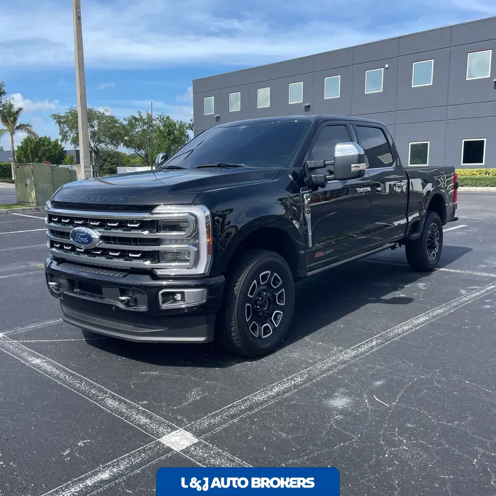 2024 Ford F-350 Super Duty Platinum