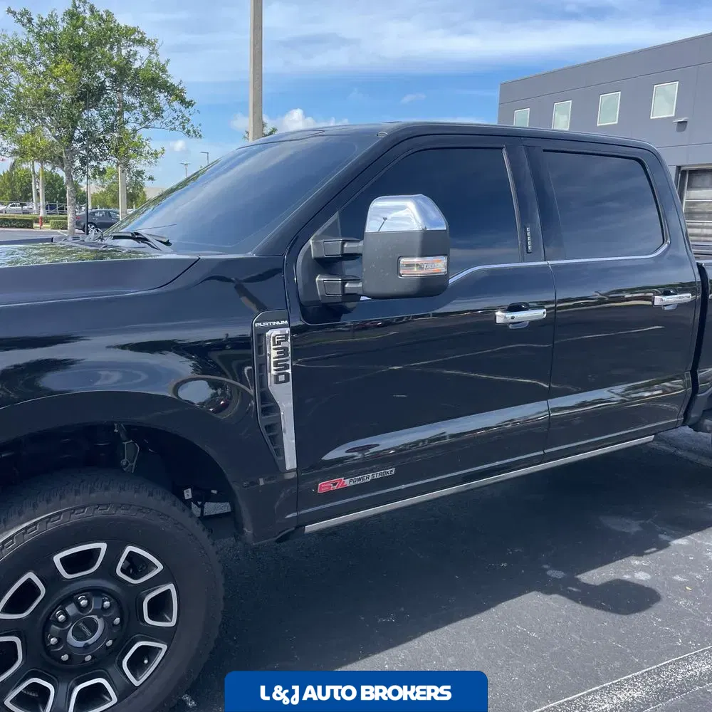 2024 Ford F-350 Super Duty Platinum