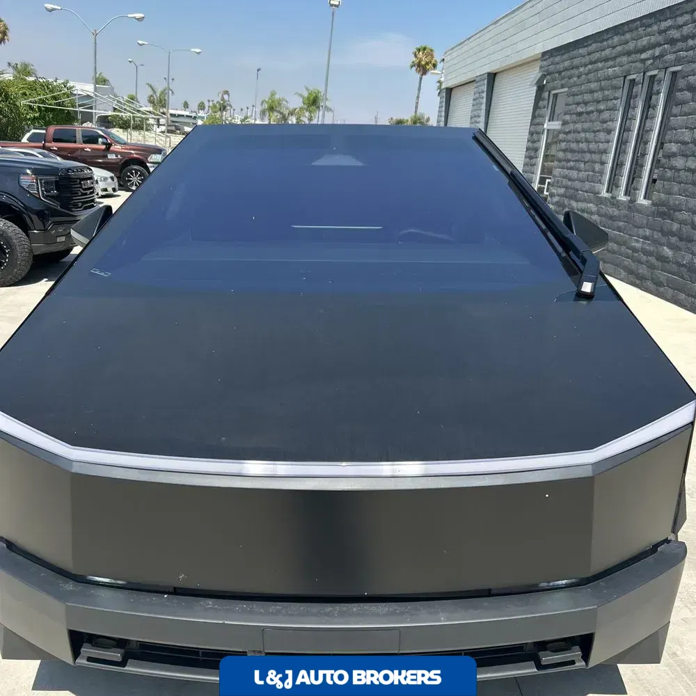 2024 Tesla Cybertruck Base