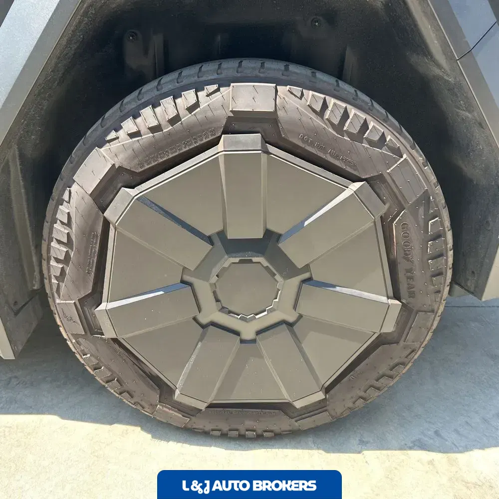 2024 Tesla Cybertruck Base