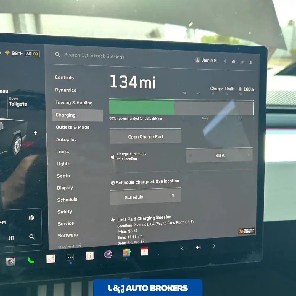 2024 Tesla Cybertruck Base