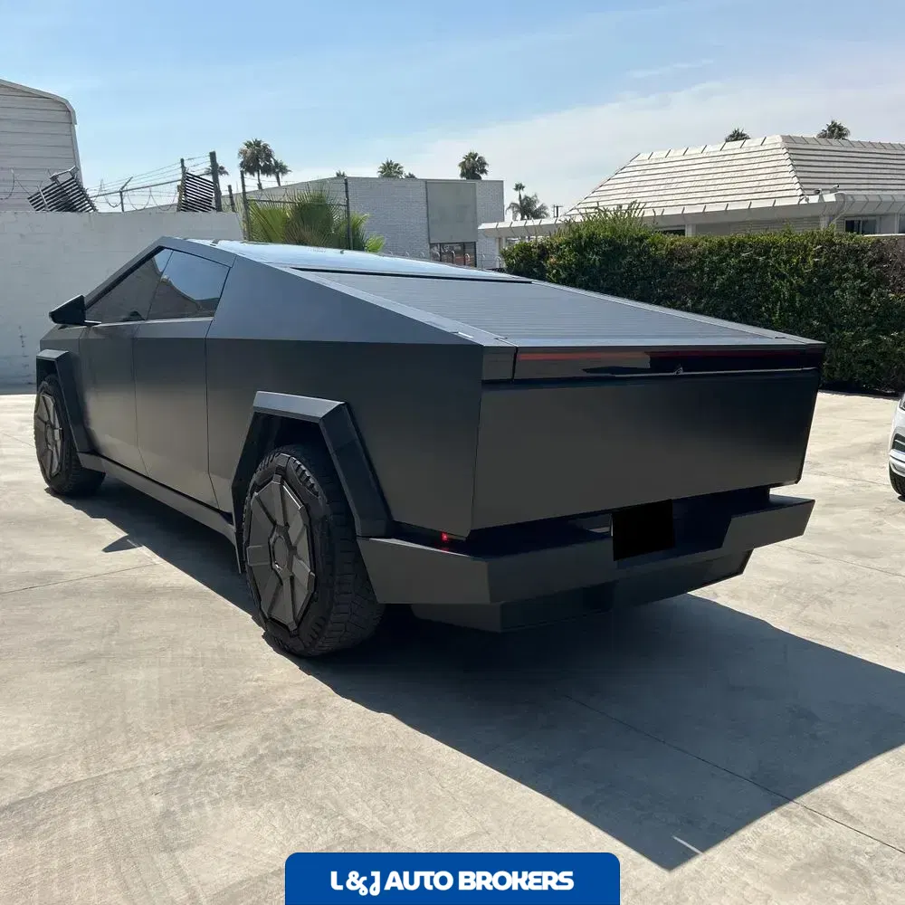 2024 Tesla Cybertruck Base