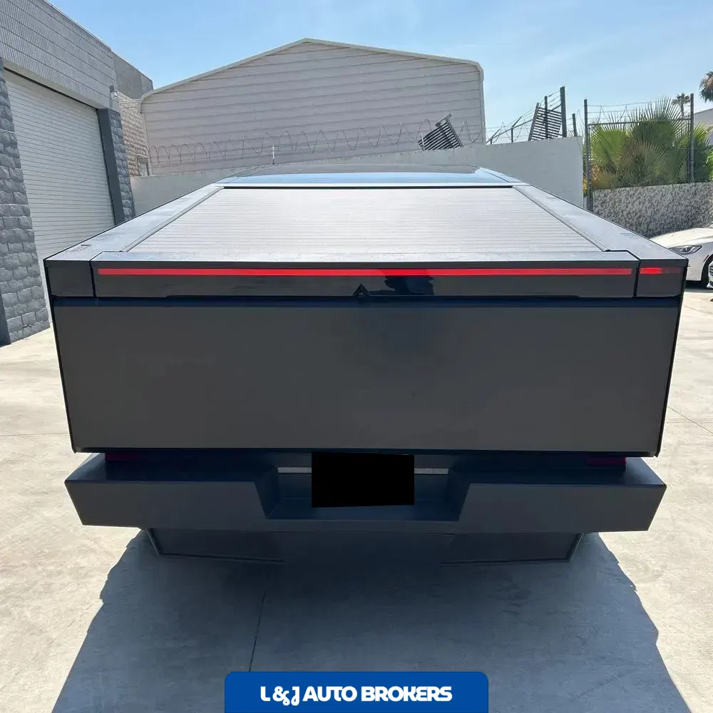 2024 Tesla Cybertruck Base