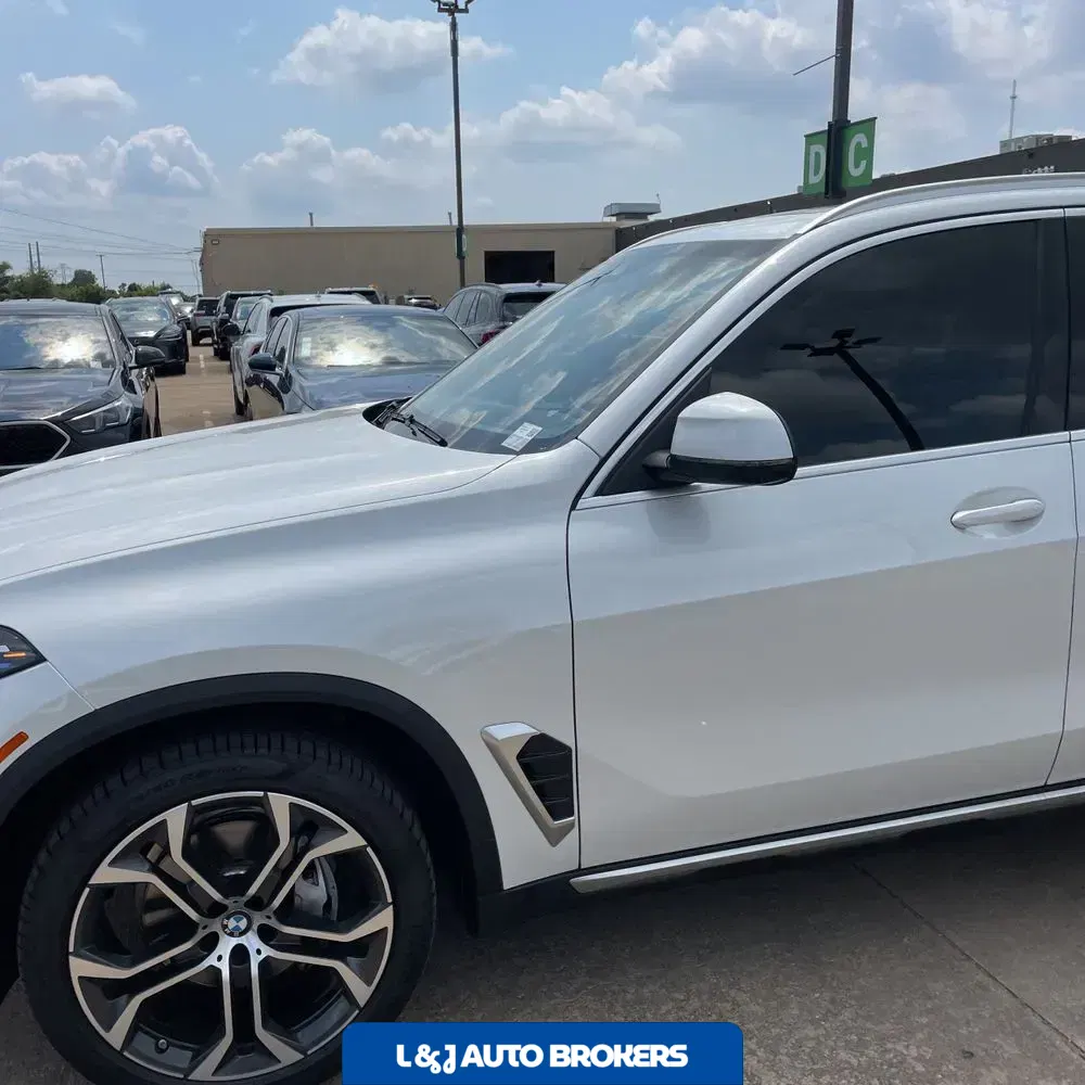 2025 BMW X5 XDrive40i