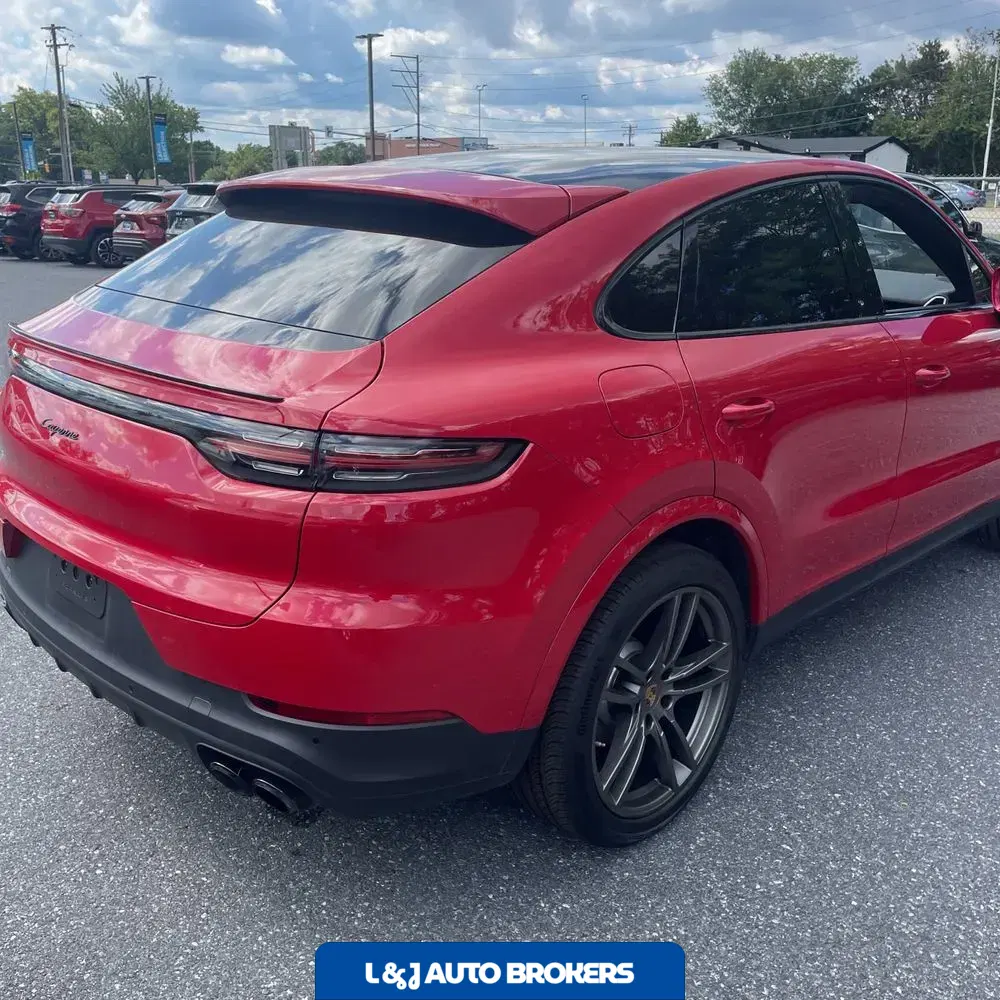 2021 Porsche Cayenne Coupe