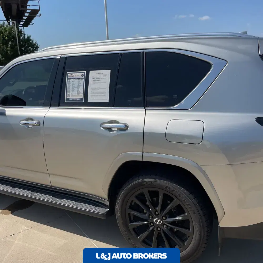 2024 Lexus LX 600 F SPORT Handling