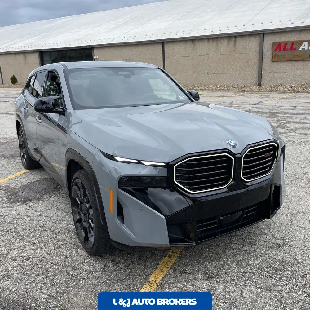2024 BMW XM Label Red PHEV