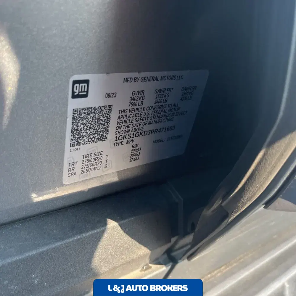 2023 GMC Yukon XL SLT