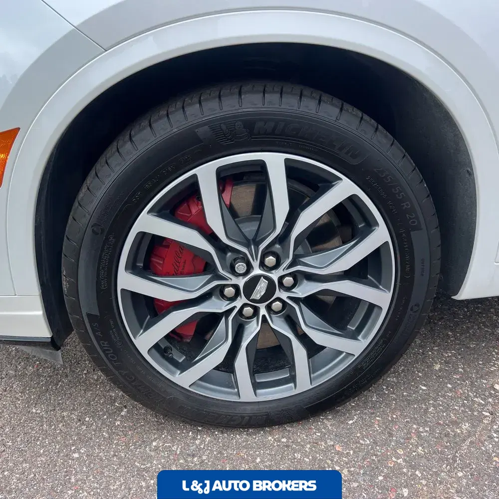 2024 Cadillac XT6 Sport