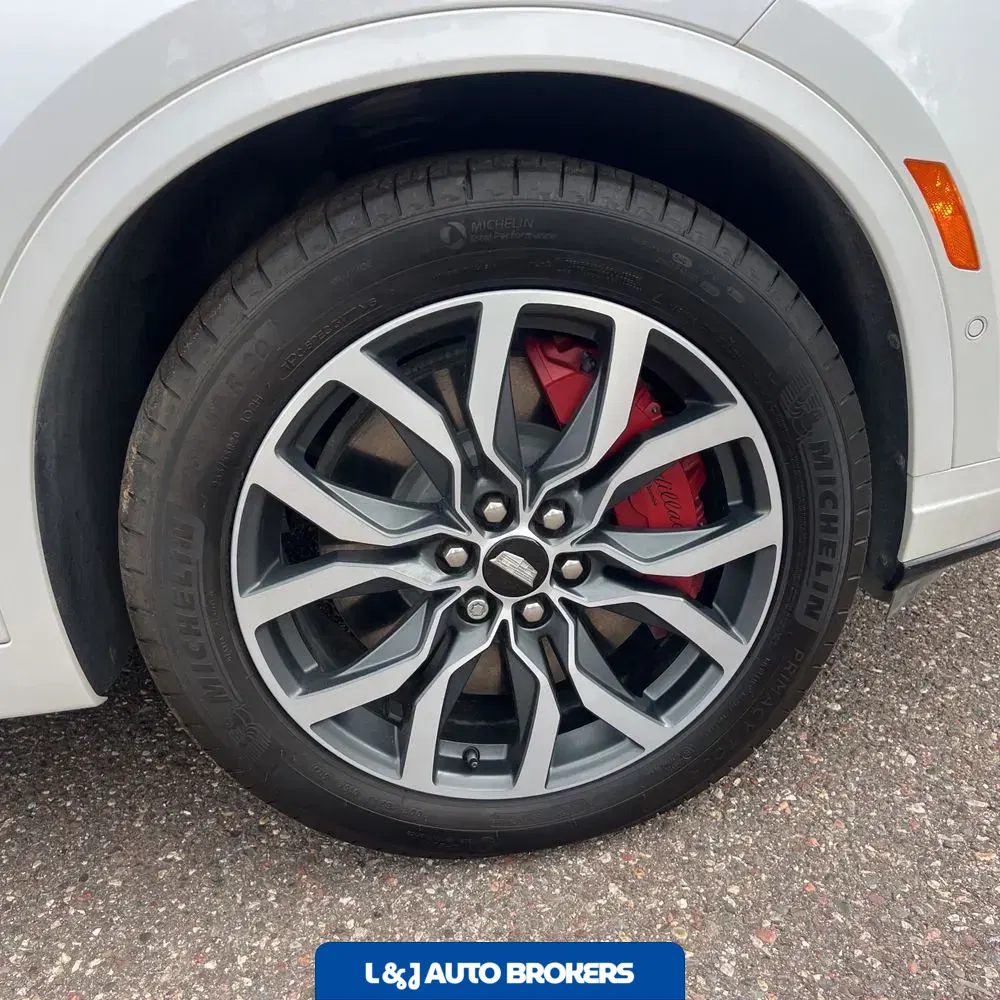 2024 Cadillac XT6 Sport
