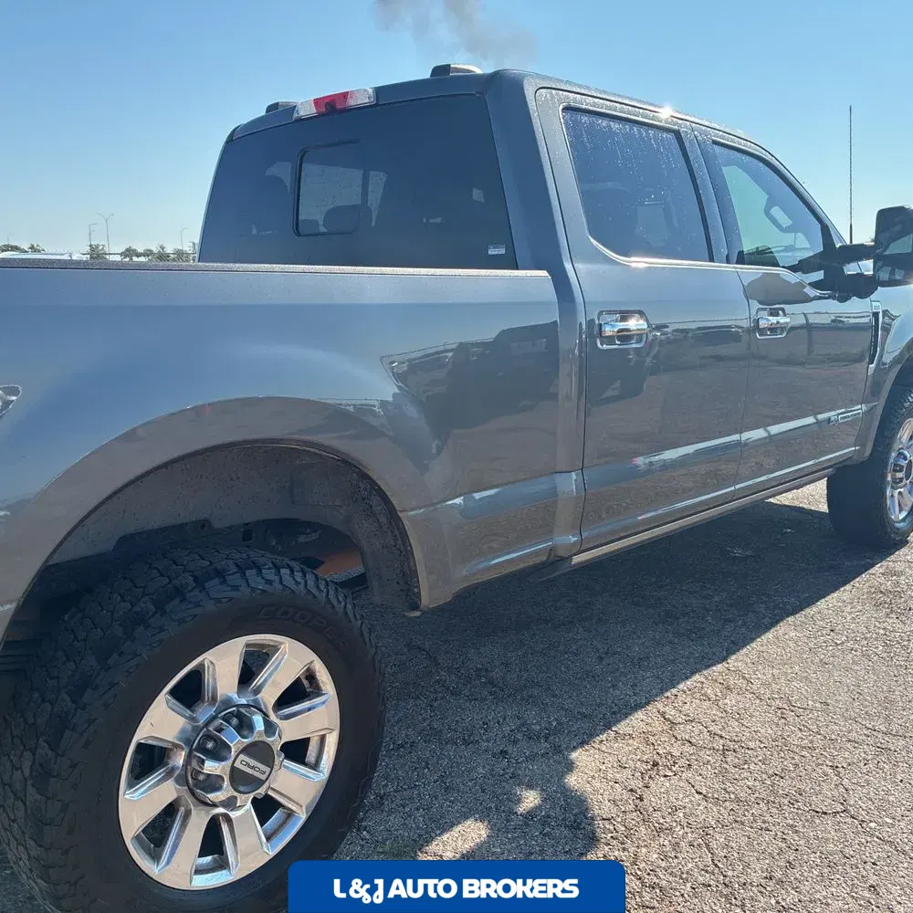 2022 Ford F-250 Super Duty Platinum