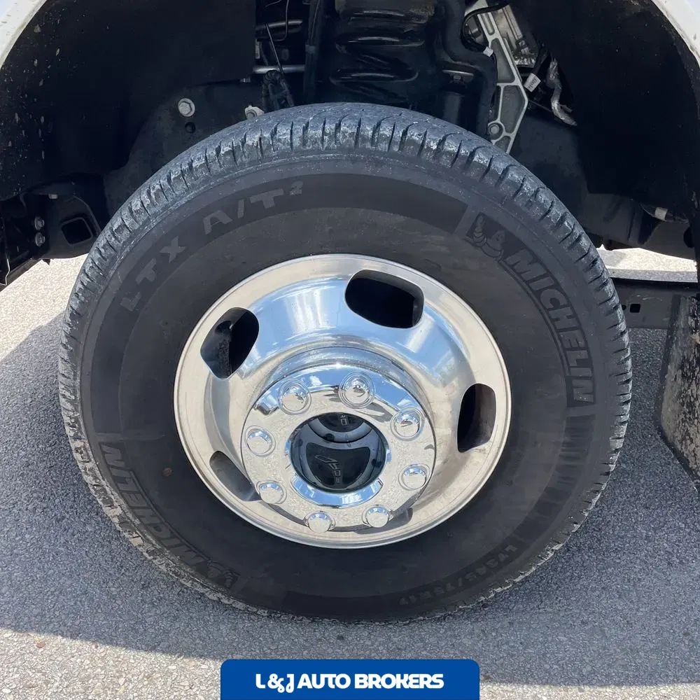 2024 Ford F-350 Super Duty Lariat