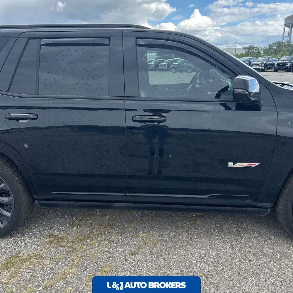2025 Cadillac Escalade V-Sport