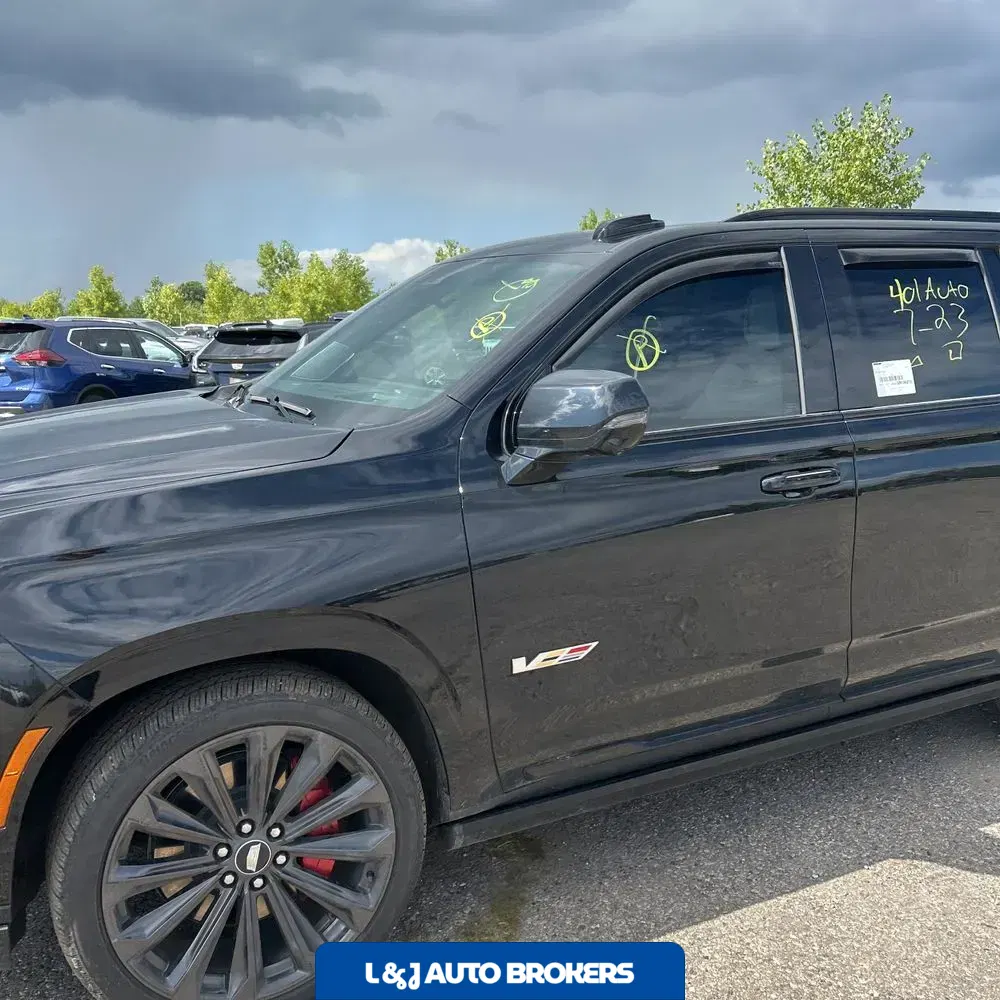 2025 Cadillac Escalade V-Sport