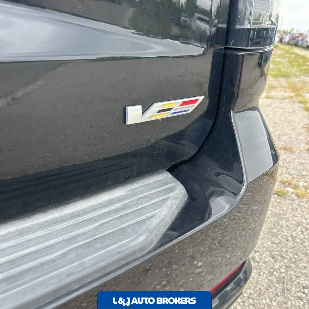 2025 Cadillac Escalade V-Sport