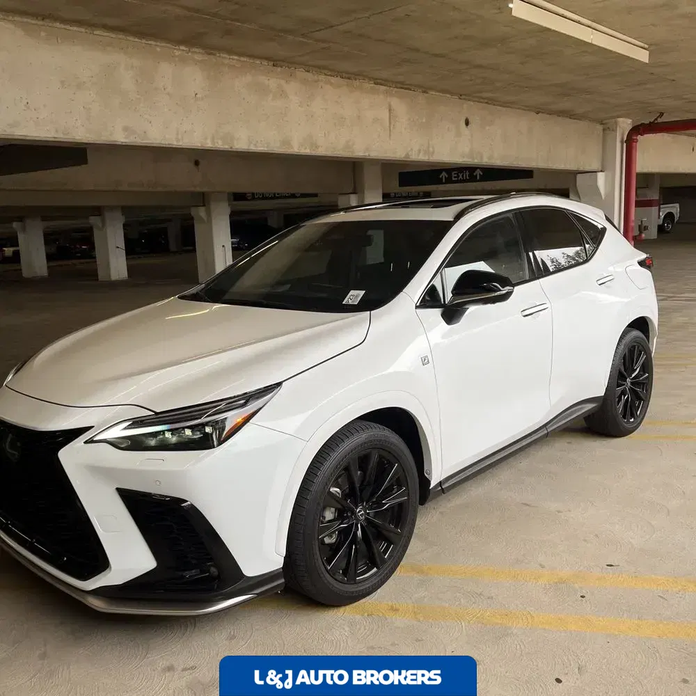 2024 Lexus NX 450h+ F SPORT Handling