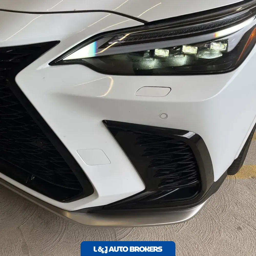 2024 Lexus NX 450h+ F SPORT Handling