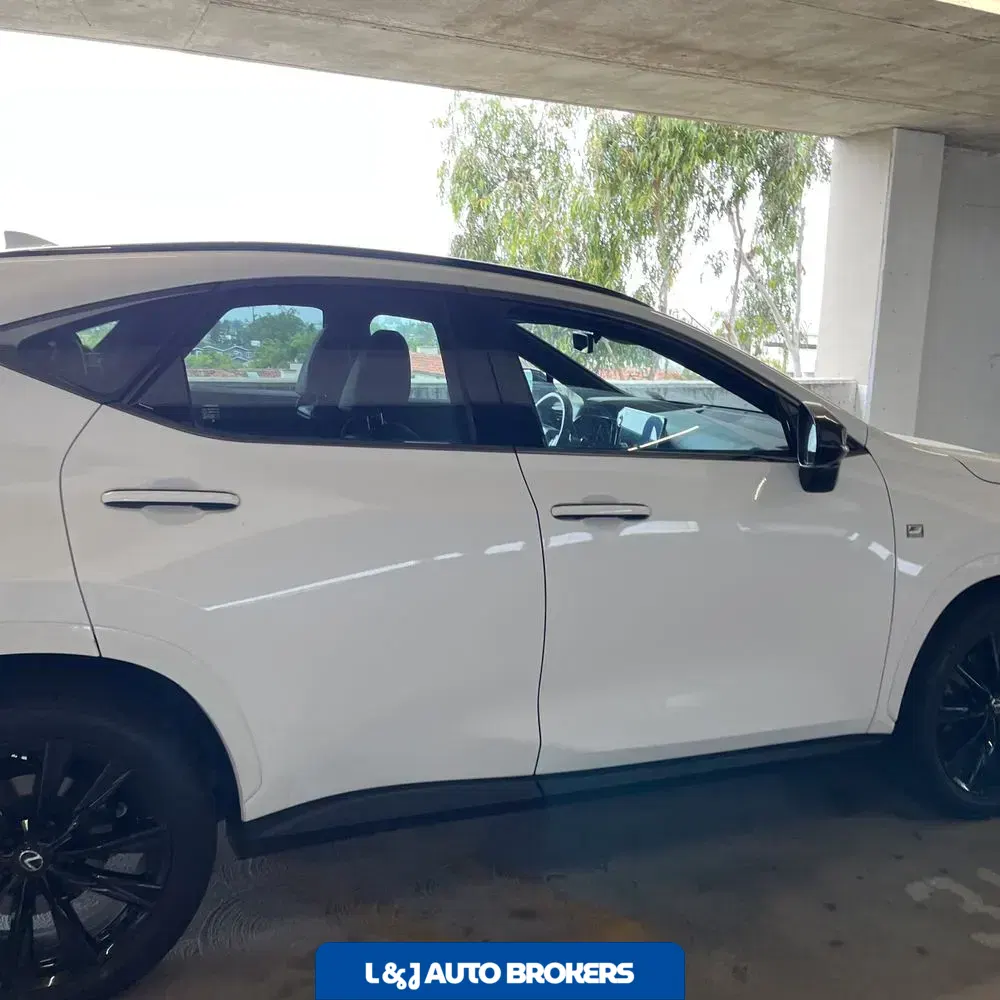 2024 Lexus NX 450h+ F SPORT Handling