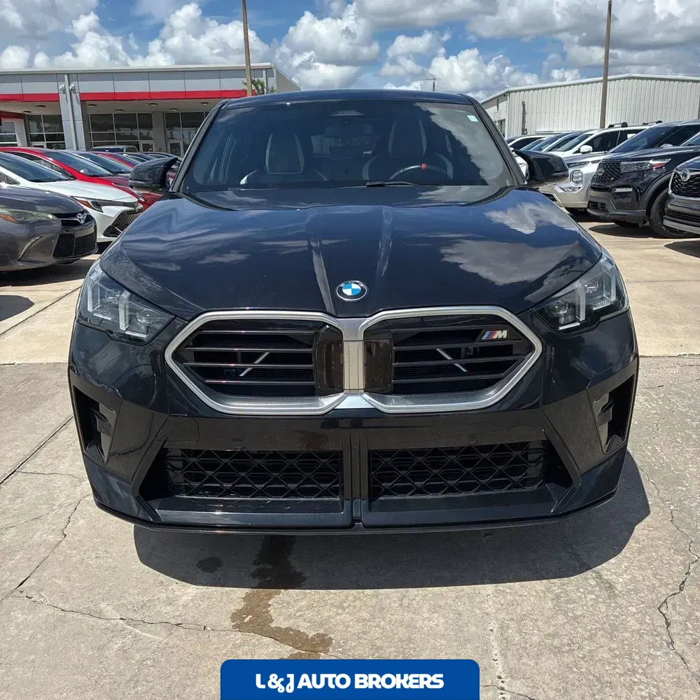 2024 BMW X2 M35i