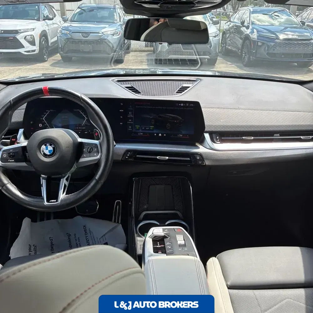 2024 BMW X2 M35i