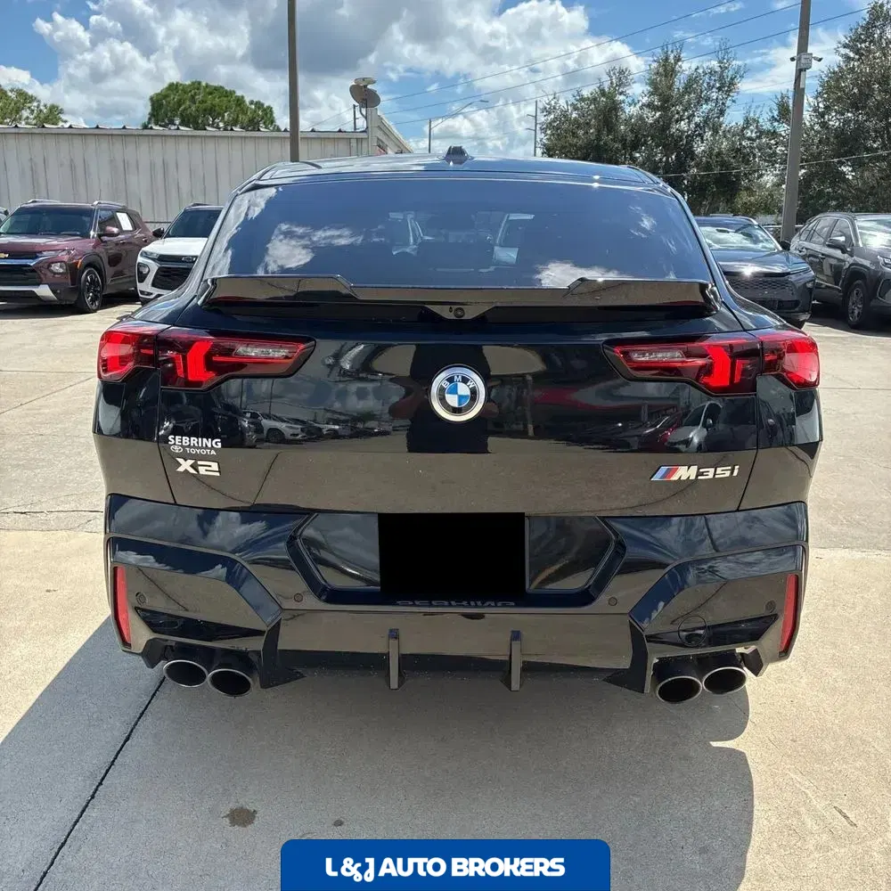 2024 BMW X2 M35i