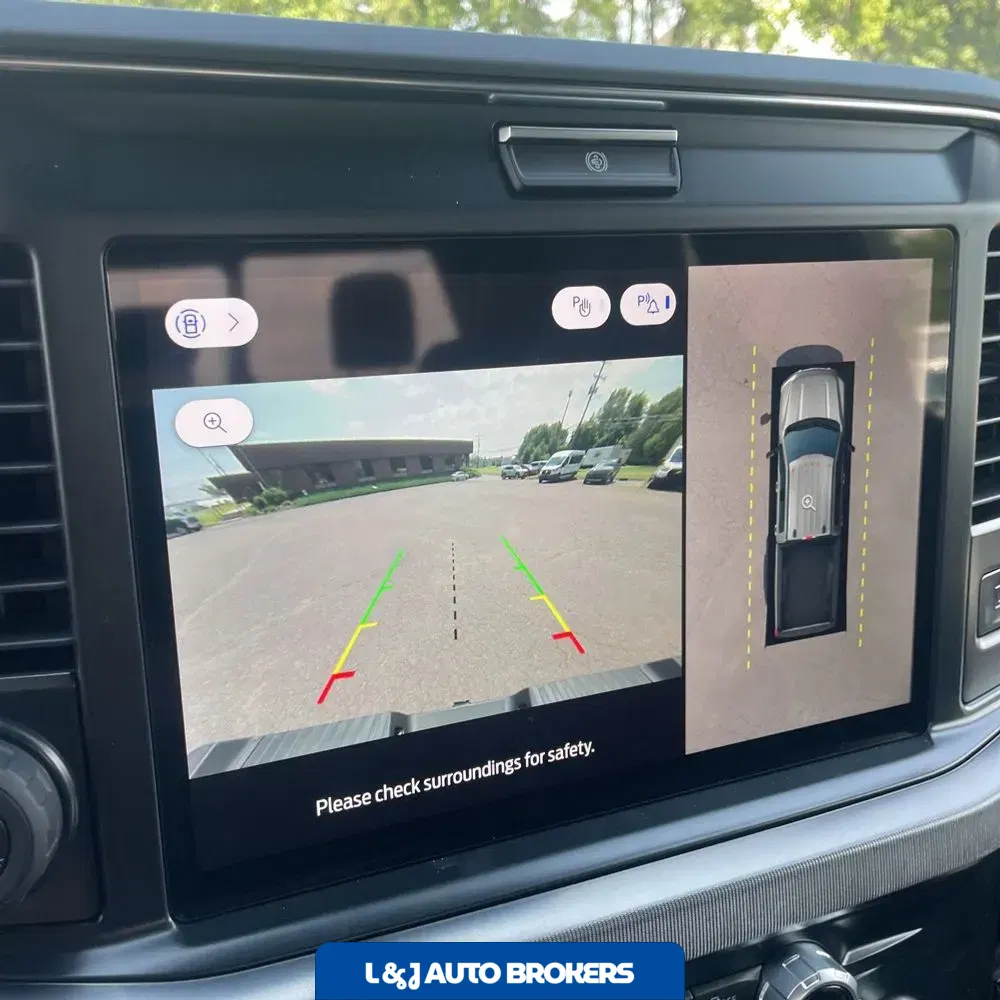 2025 Ford F-450 Super Duty Platinum