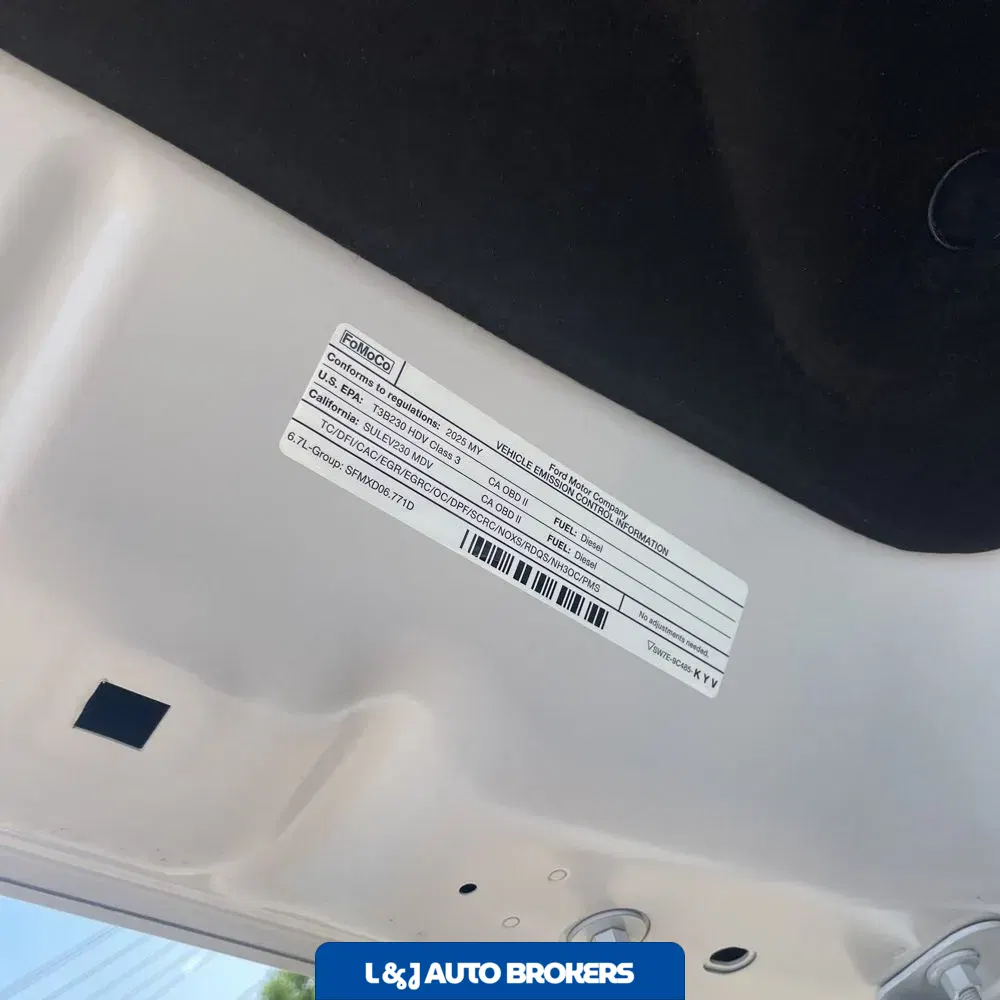2025 Ford F-450 Super Duty Platinum