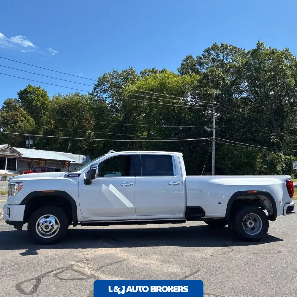 2023 GMC Sierra 3500HD Denali