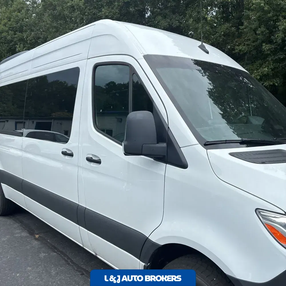 2025 Mercedes-Benz Sprinter 2500