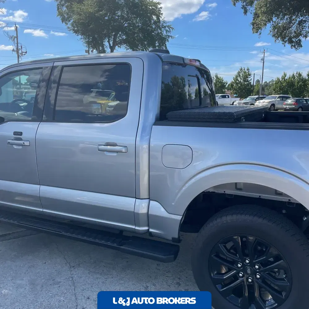 2025 Ford F-150 Lariat