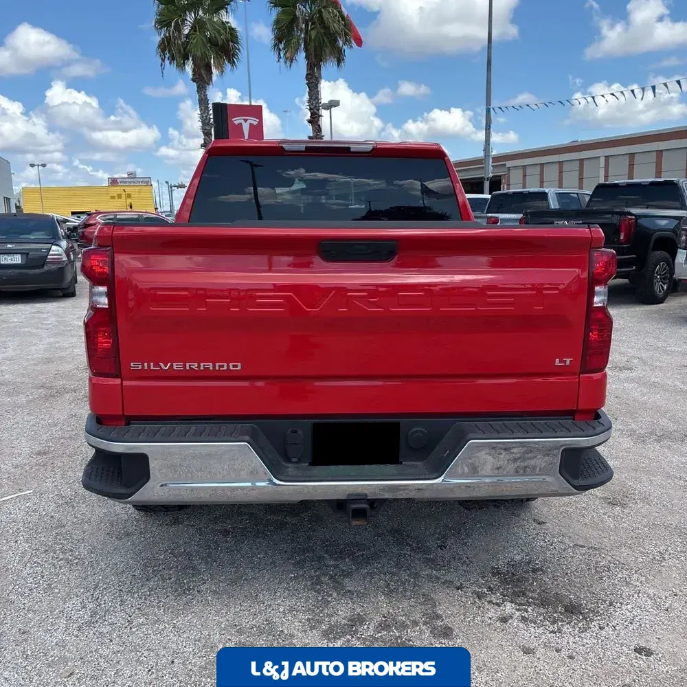 2025 Chevrolet Silverado 1500 LT