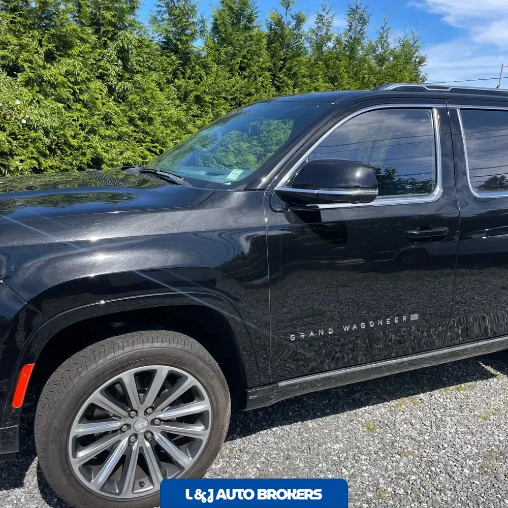 2022 Jeep Grand Wagoneer Series II