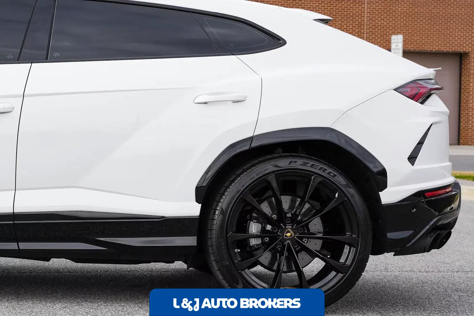 2020 Lamborghini Urus