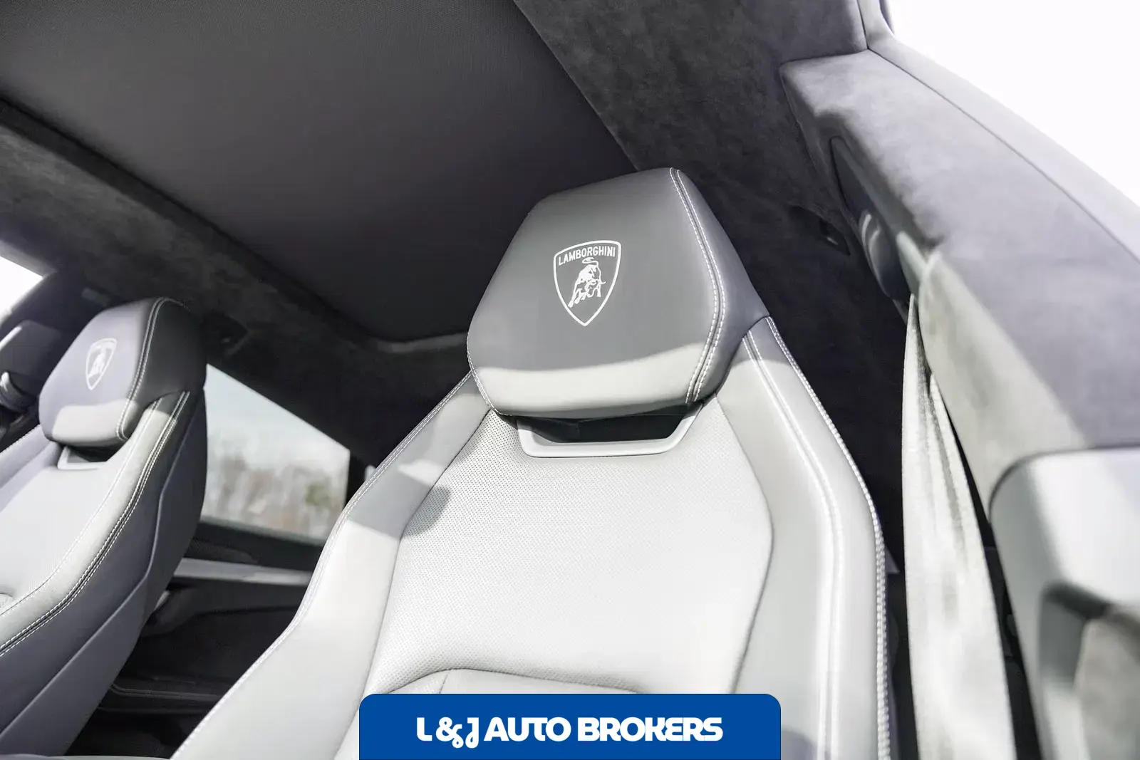 2020 Lamborghini Urus