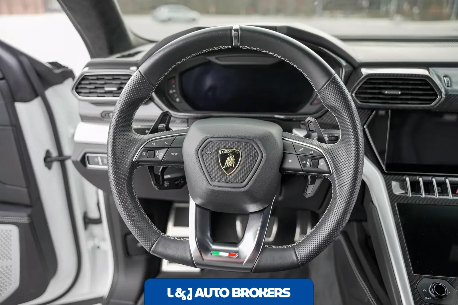 2020 Lamborghini Urus