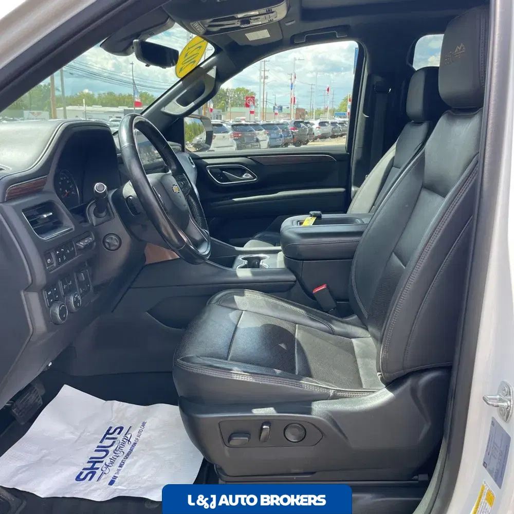 2021 Chevrolet Suburban High Country