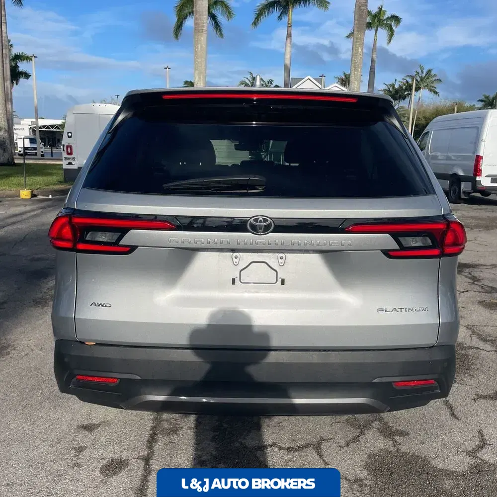 2024 Toyota Grand Highlander Platinum