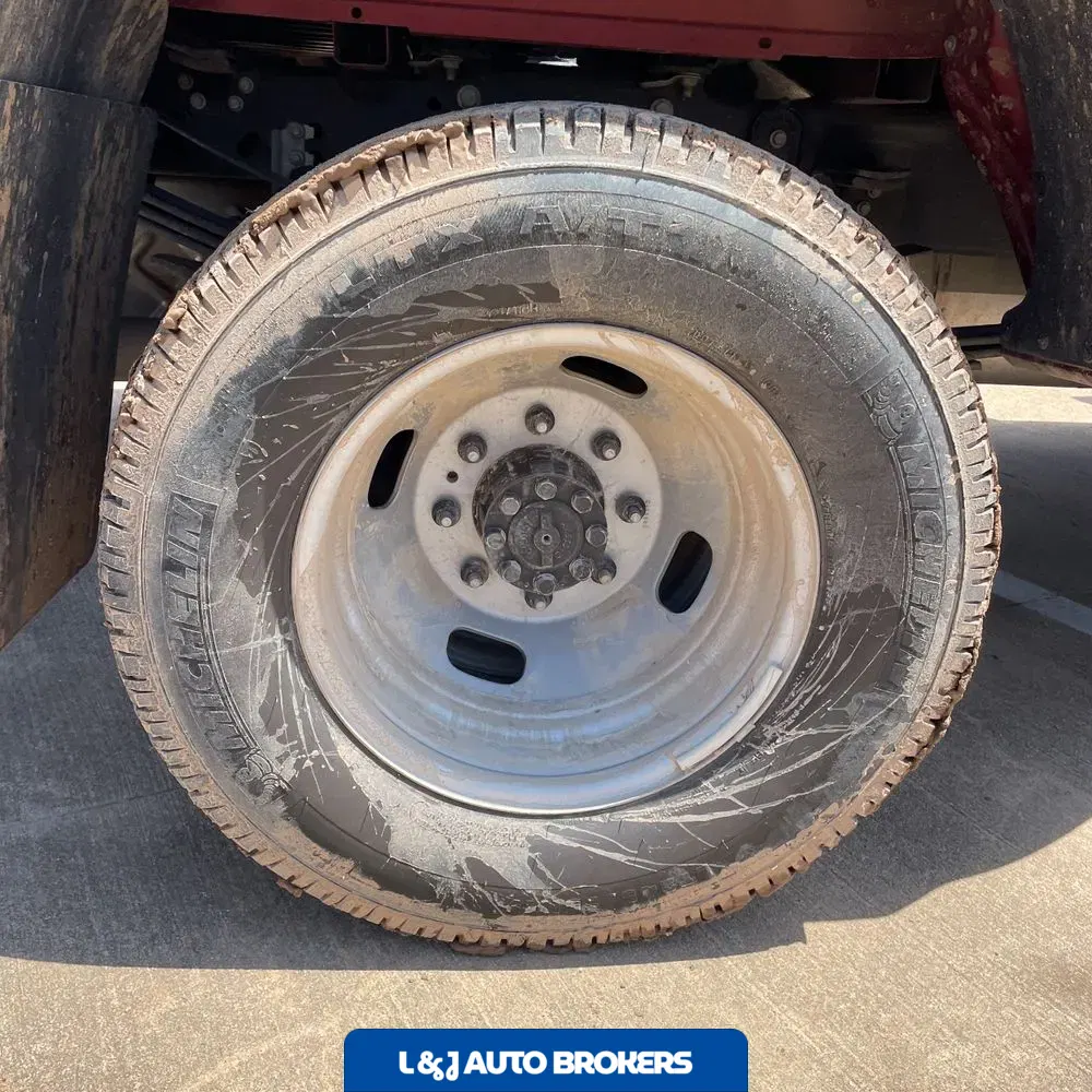 2025 Ford F-350 Super Duty XLT