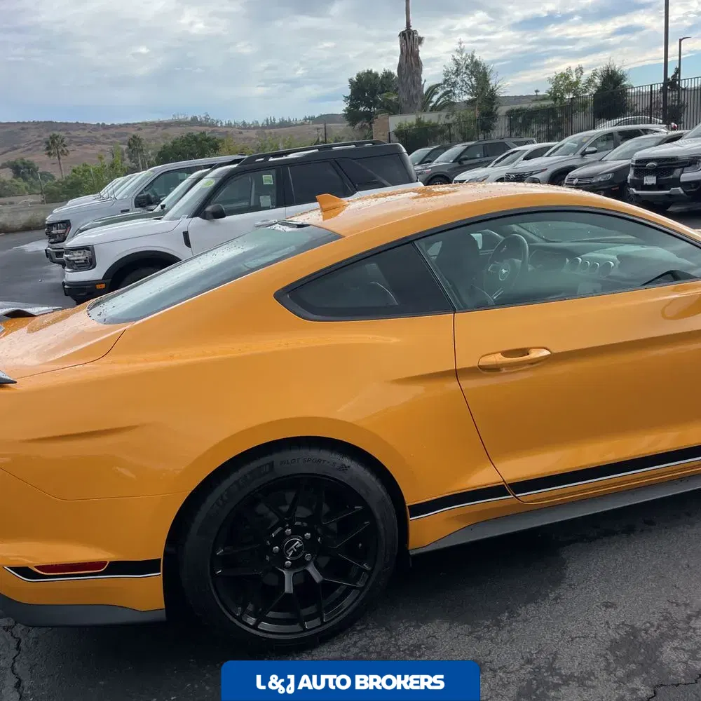 2022 Ford Mustang Mach 1