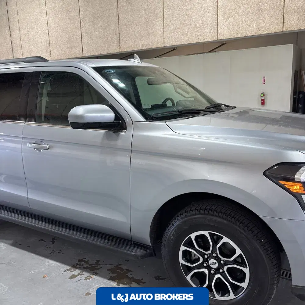 2024 Ford Expedition XLT