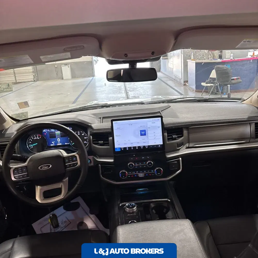 2024 Ford Expedition XLT