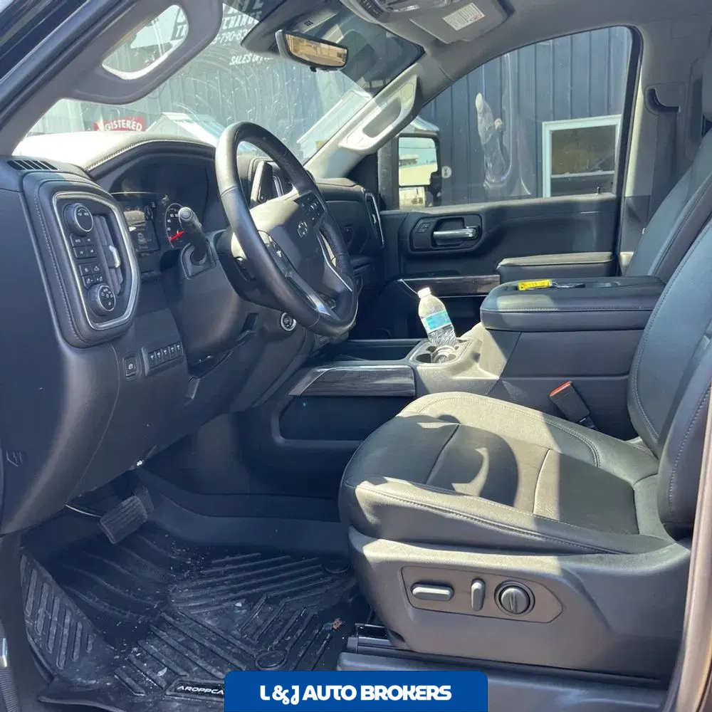 2022 Chevrolet Silverado 3500HD LTZ