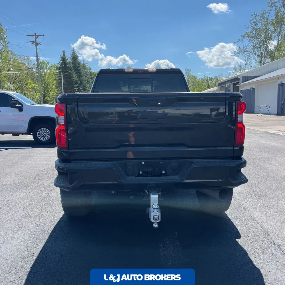 2022 Chevrolet Silverado 3500HD LTZ